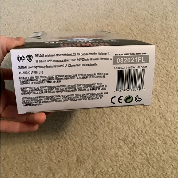 DC Multiverse The Penguin The Batman McFarlane Toys 7” action figure Colin - Picture 7 of 10